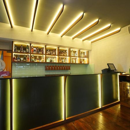Vaishnavi Residency Hotell Bangalore Exteriör bild