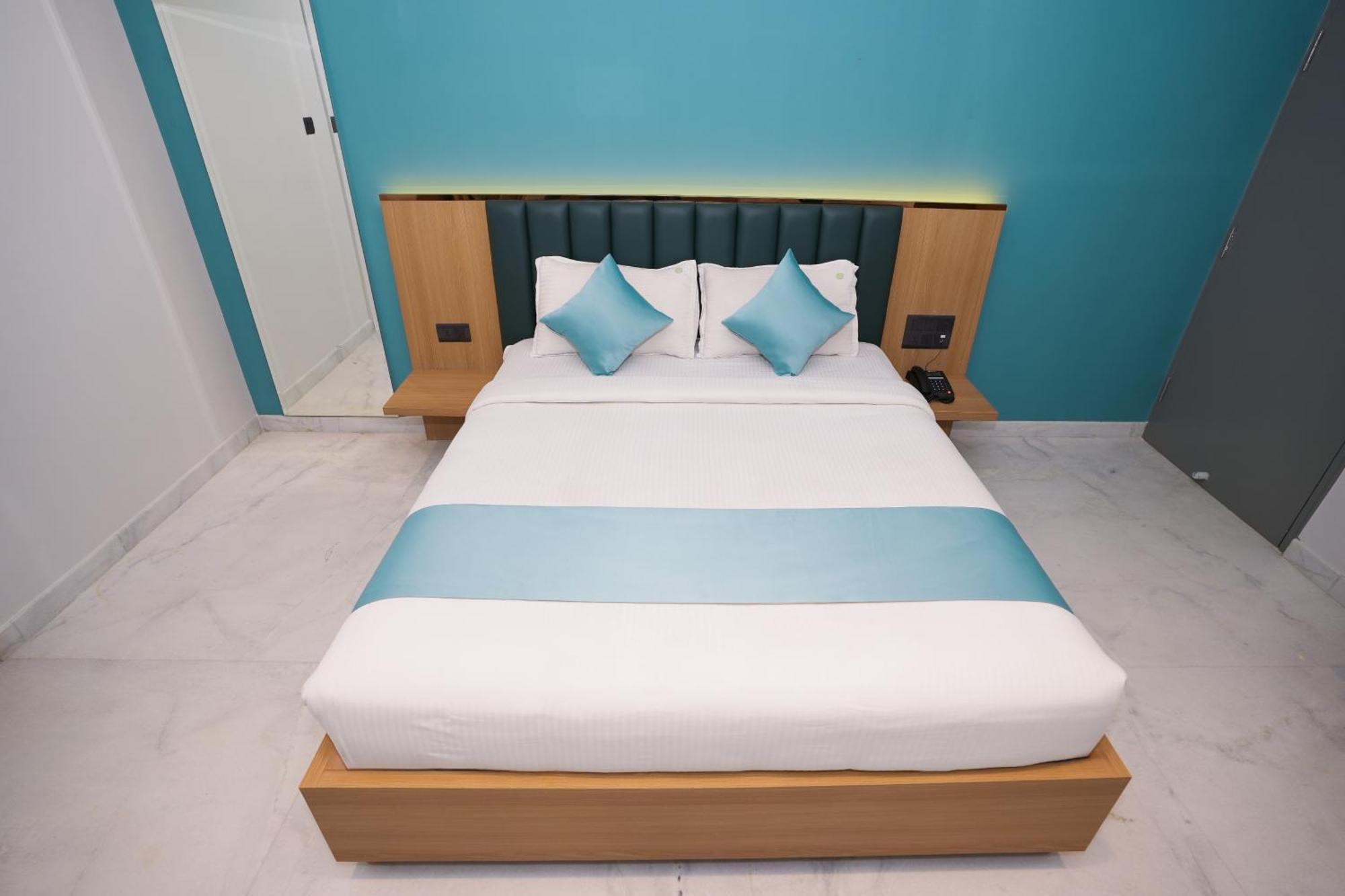 Vaishnavi Residency Hotell Bangalore Exteriör bild